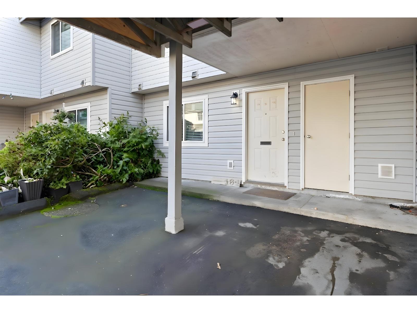 164 7261 140 Street, Surrey, British Columbia  V3W 5J6 - Photo 4 - R3158850