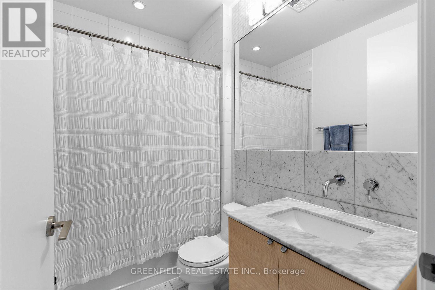 410 - 380 Macpherson Avenue N, Toronto, Ontario  M4V 3E3 - Photo 13 - C13723958