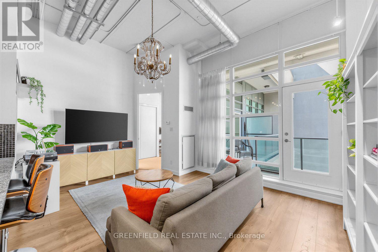 410 - 380 Macpherson Avenue N, Toronto, Ontario  M4V 3E3 - Photo 4 - C13723958