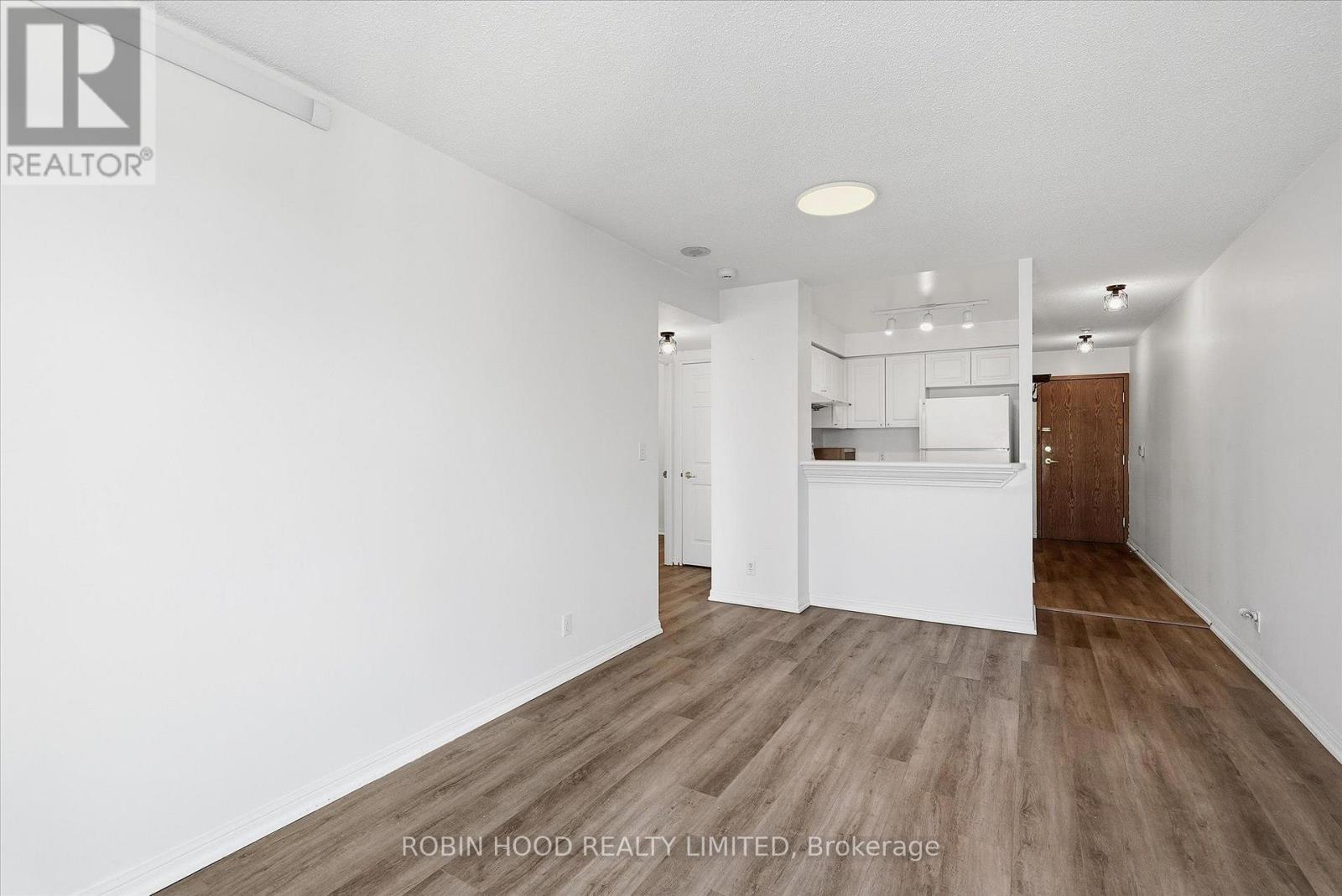 Ph109 - 11 Lee Centre Drive, Toronto, Ontario  M1H 3J5 - Photo 13 - E13723982