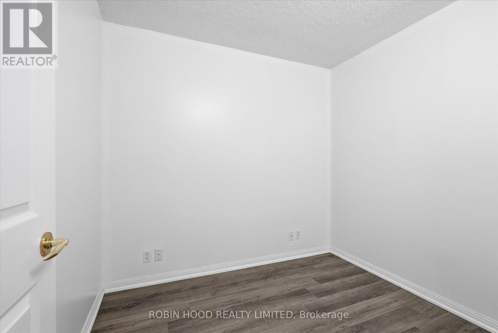 Ph109 - 11 Lee Centre Drive, Toronto, Ontario  M1H 3J5 - Photo 19 - E13723982