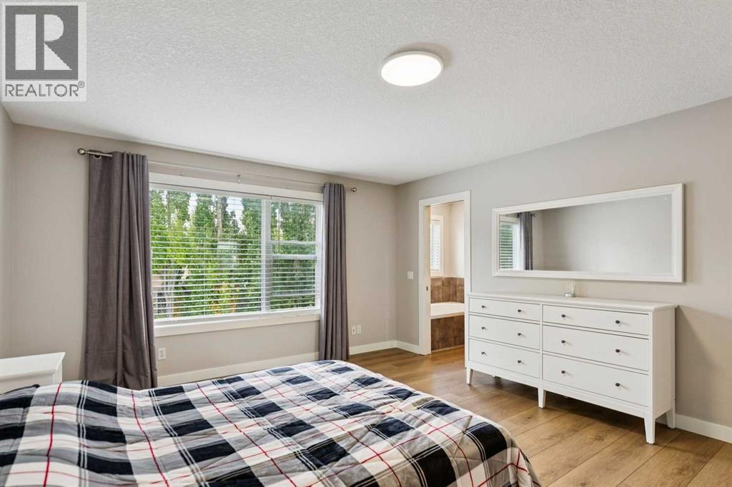 3 Tuscany Glen Green NW, Calgary, Alberta  T3L 2V8 - Photo 26 - A2340553