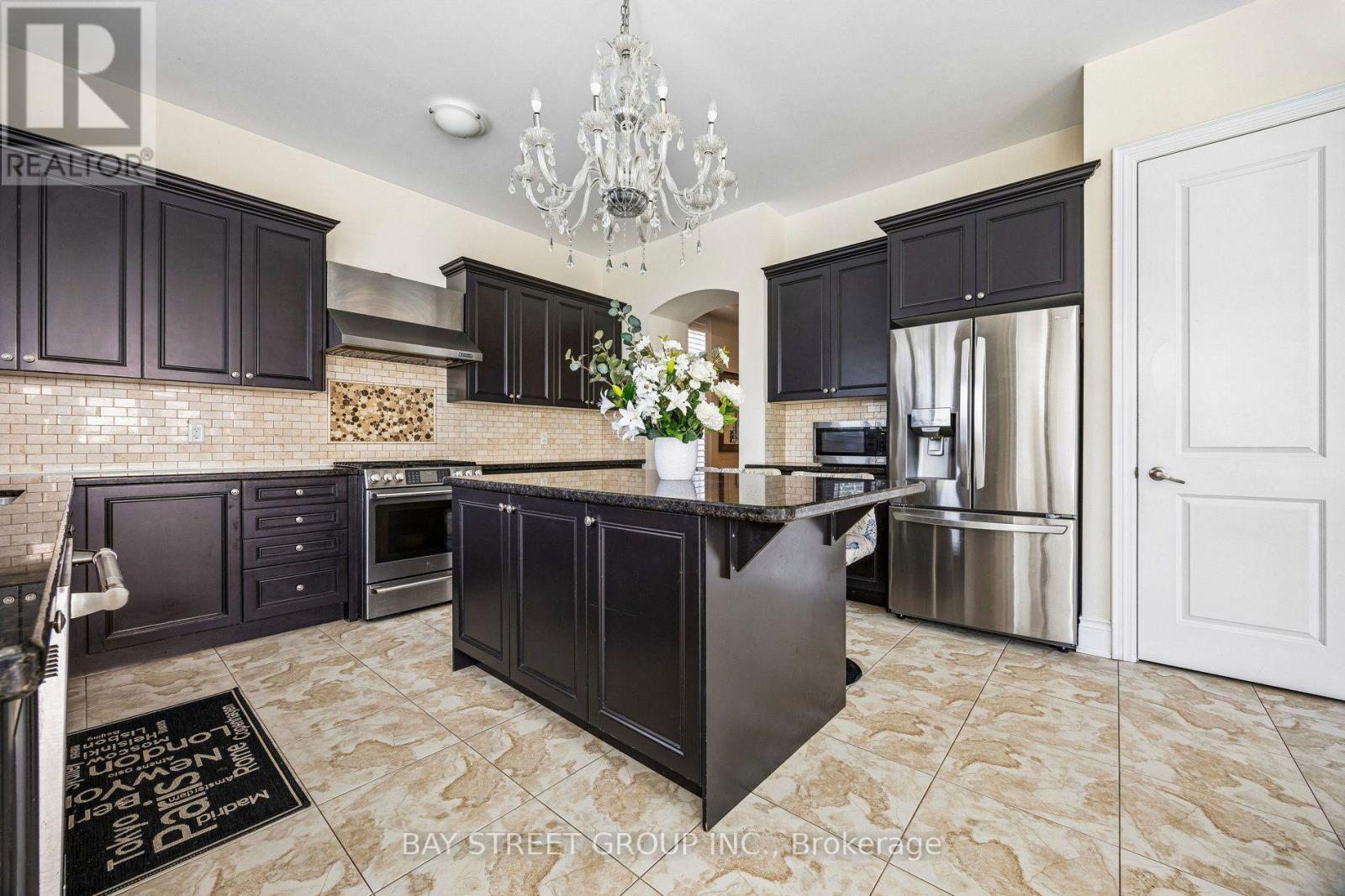 39 Harley Drive, Vaughan, Ontario  L4H 3P4 - Photo 17 - N13724004