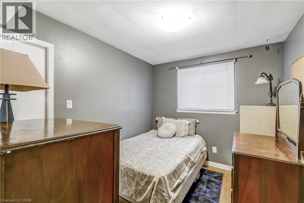2145 Sandringham Drive, Burlington, Ontario  L7P 1T8 - Photo 14 - 40859080