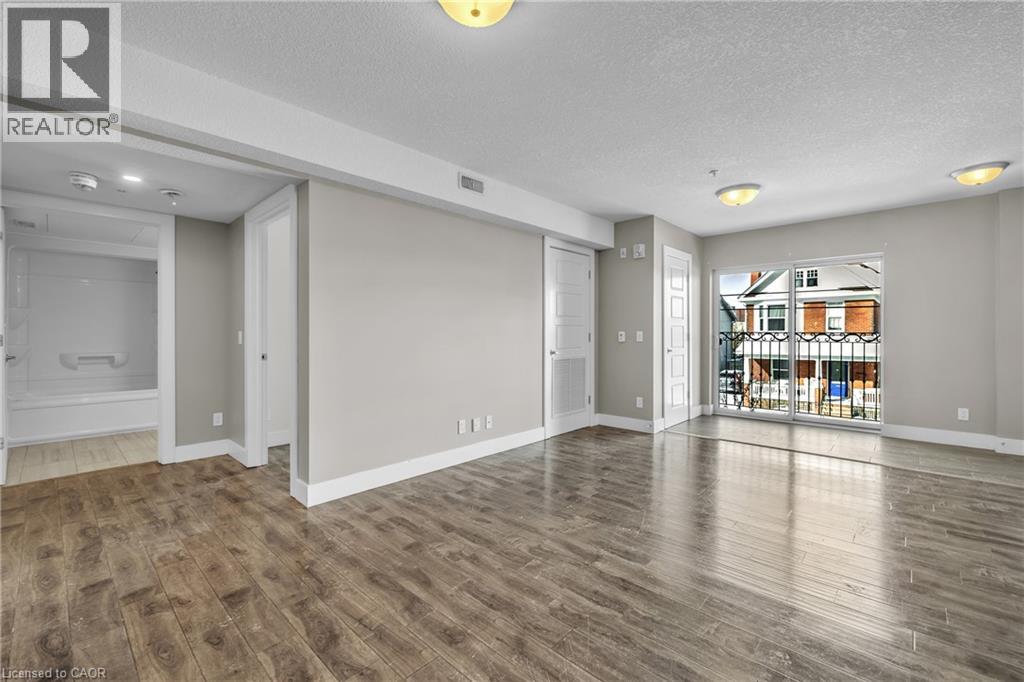 34 Brock Street Unit# 201, Woodstock, Ontario  N4S 3B5 - Photo 5 - 40859044