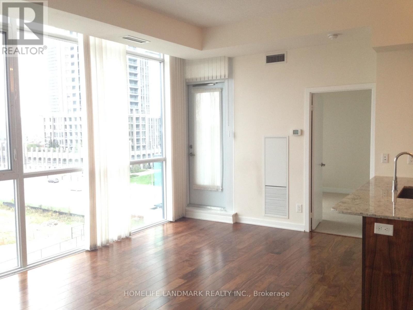 507 - 4099 Brickstone Mews, Mississauga, Ontario  L5B 0G2 - Photo 3 - W13724002