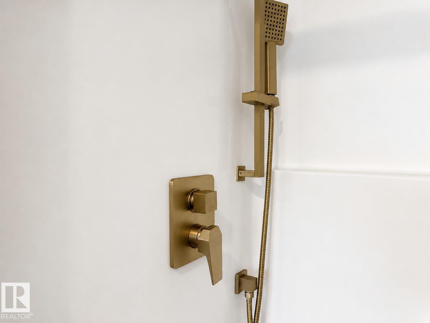 picture 28