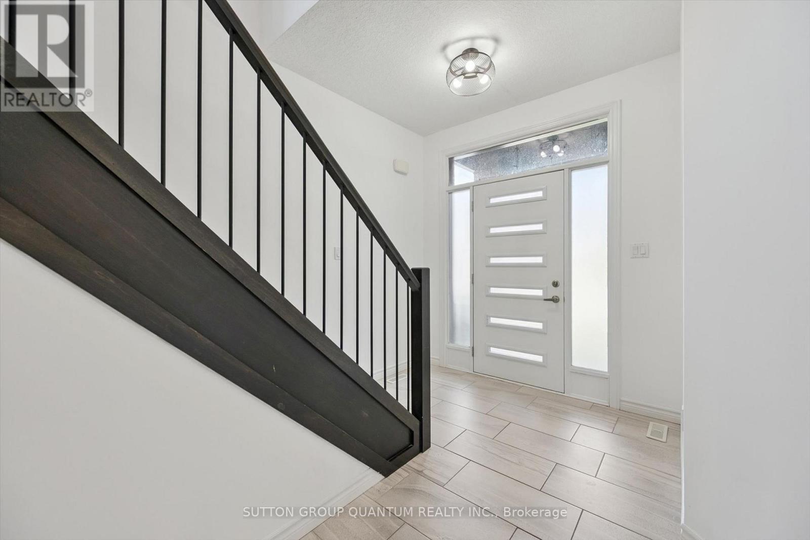 2057 Gough Avenue, London North, Ontario  N5X 0K4 - Photo 3 - X13723956