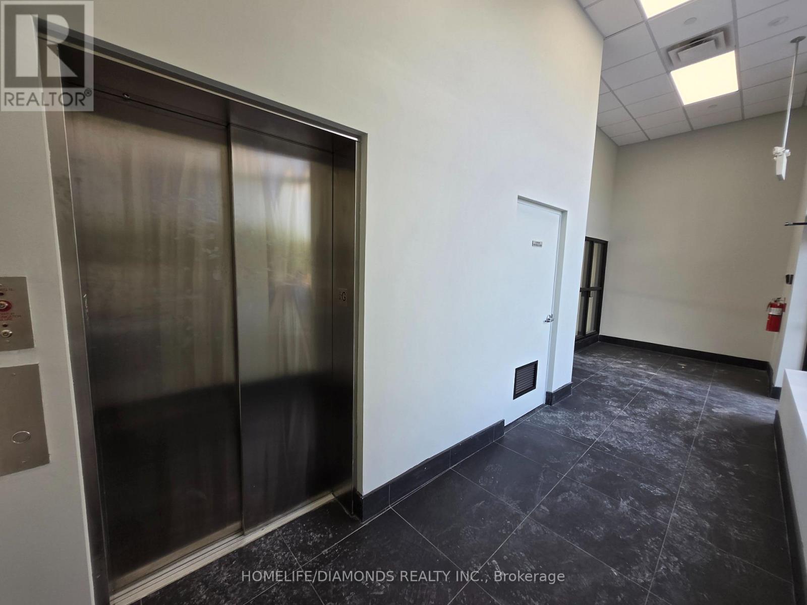 B1 (Main) - 873 Fairway Road N, Kitchener, Ontario  N2A 0M3 - Photo 8 - X13723988