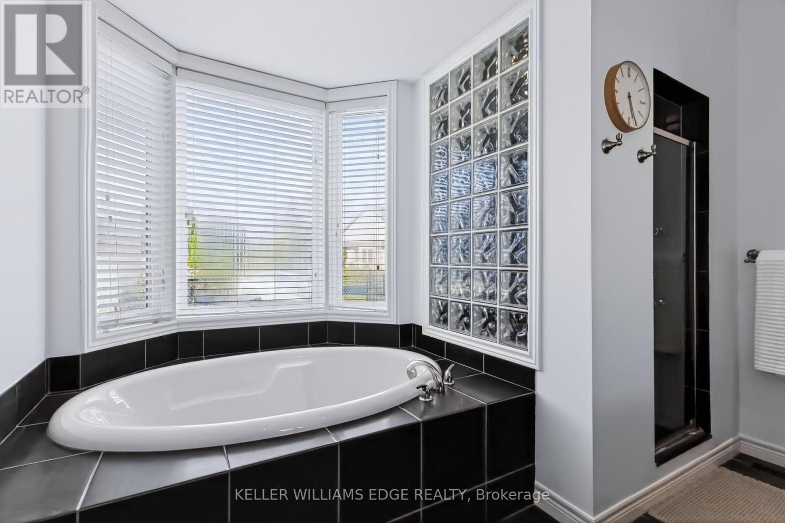 55 Karendale Court, Hamilton, Ontario  L8B 0Z6 - Photo 14 - X13723996