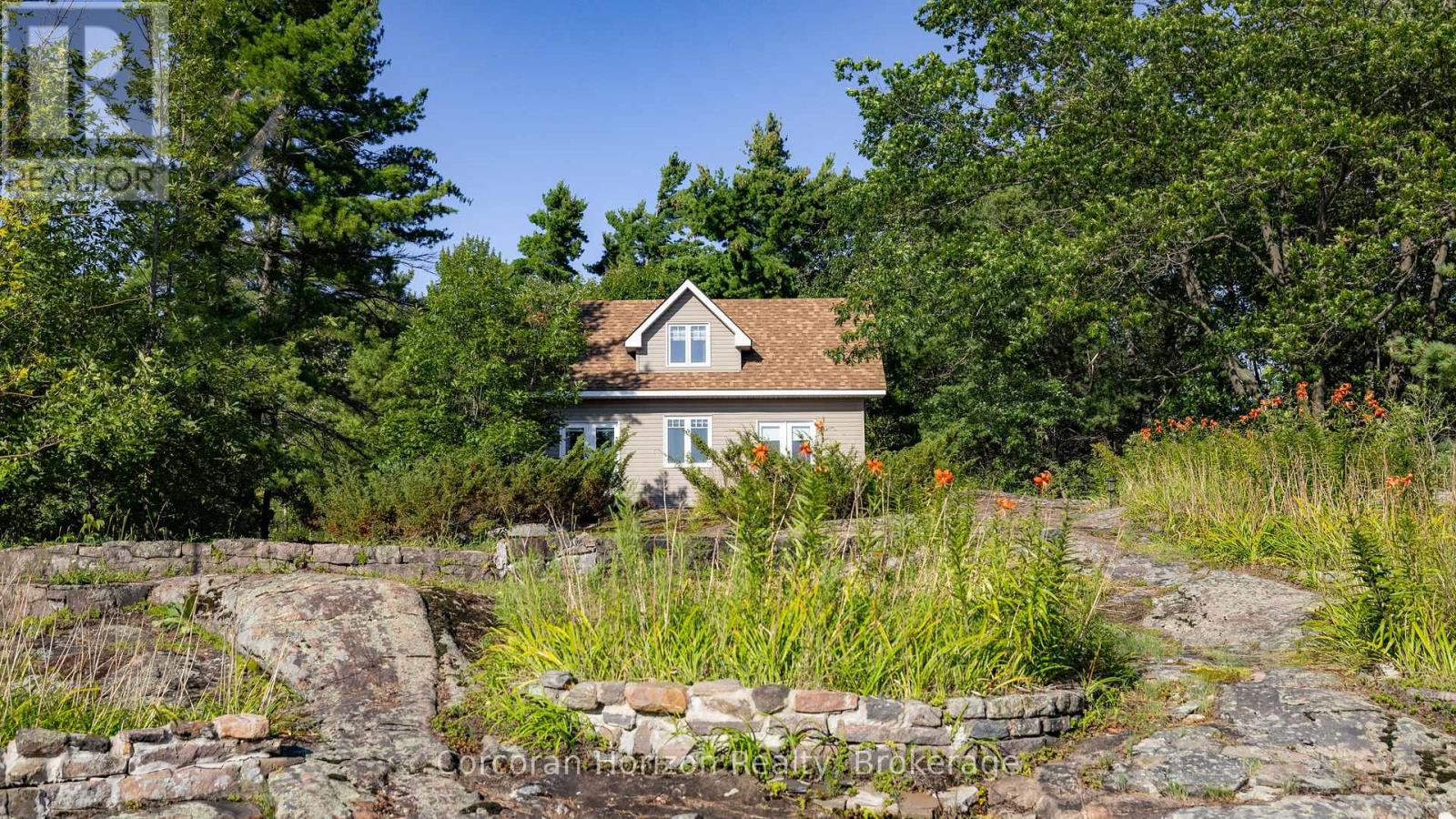 4476 Island 1040/little Beausoleil Island, Georgian Bay, Ontario  P0E 1E0 - Photo 2 - X13723682