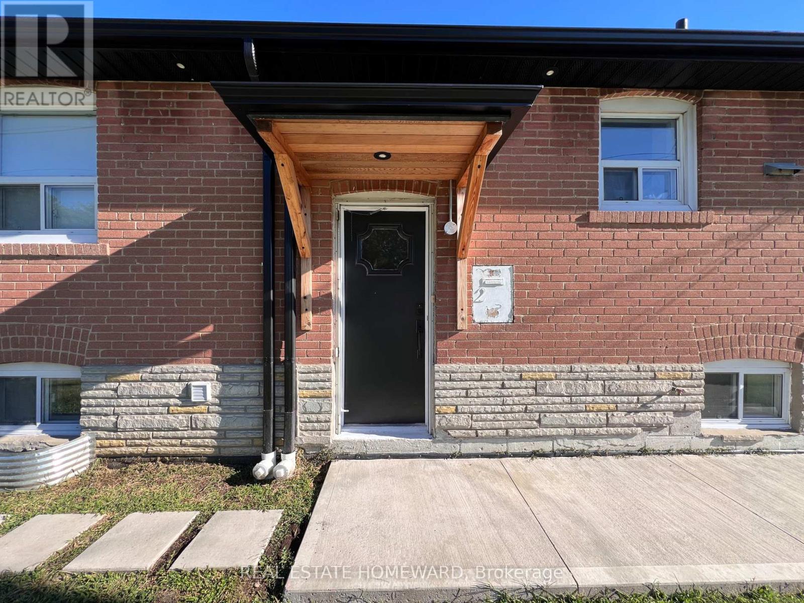 Lower - 2 Harris Park Drive, Toronto, Ontario  M1L 2Z9 - Photo 6 - E13704914