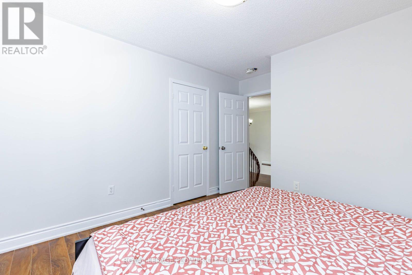14 Canarvan Court, Brampton, Ontario  L6Y 4X5 - Photo 32 - W13723234