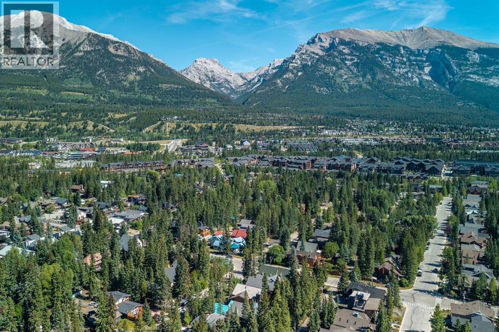 609 2nd Street, Canmore, Alberta  T1W 2K2 - Photo 49 - A2341017
