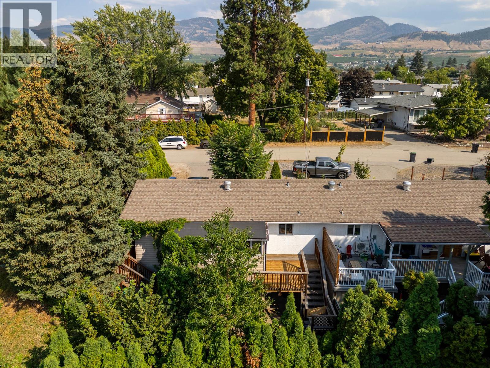 702 Fraser Road Kelowna Photo 33 702 Fraser Road Kelowna Photo 33