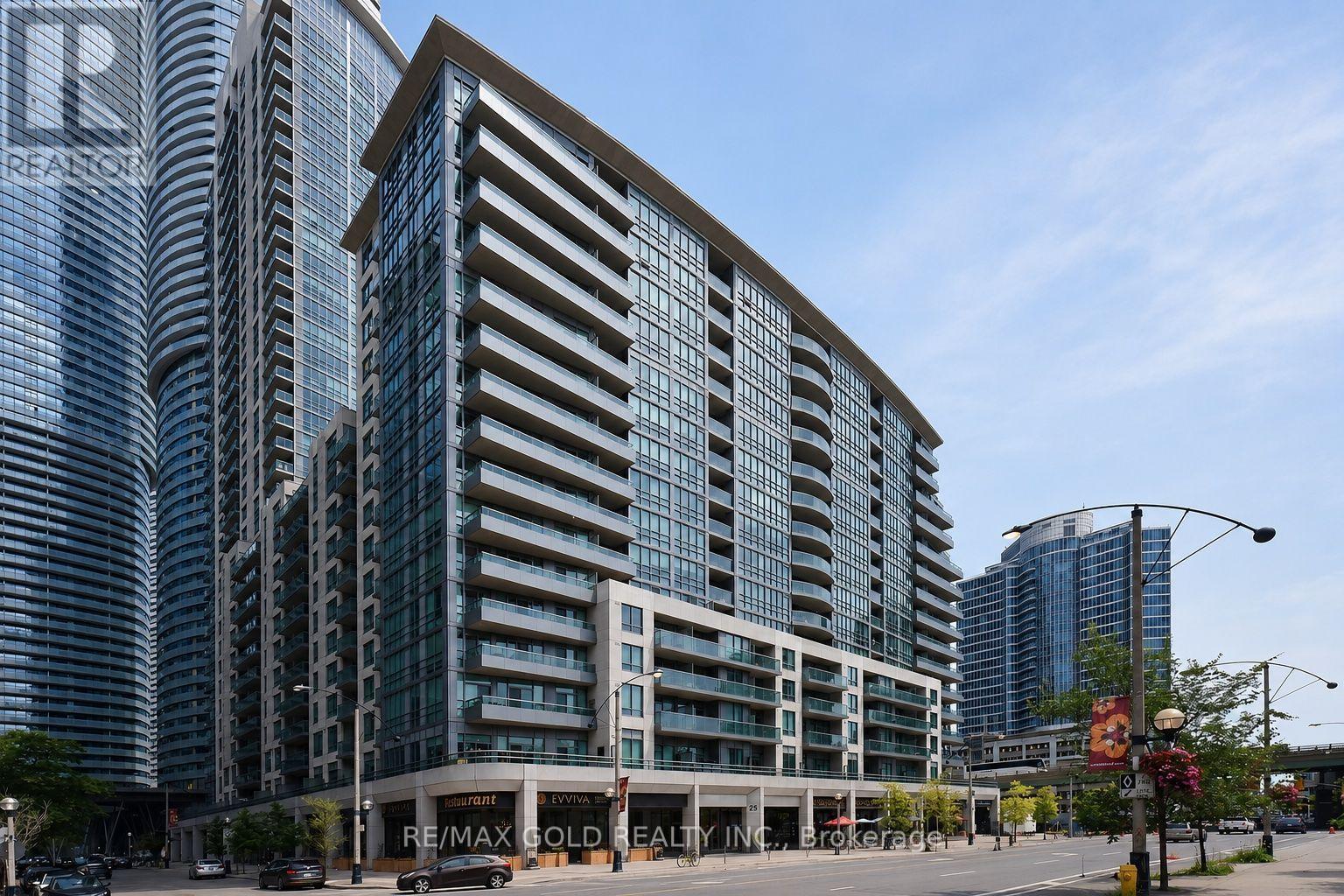 #310 - 25 LOWER SIMCOE STREET, Toronto, Ontario