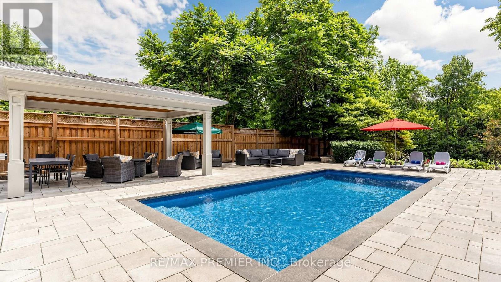 2064 Dickson Road, Mississauga, Ontario  L5B 1Y6 - Photo 4 - W13723862