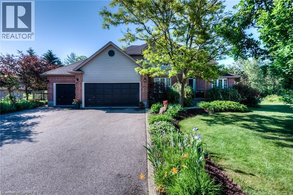 25 IDLE RIDGE Court, Kitchener, Ontario