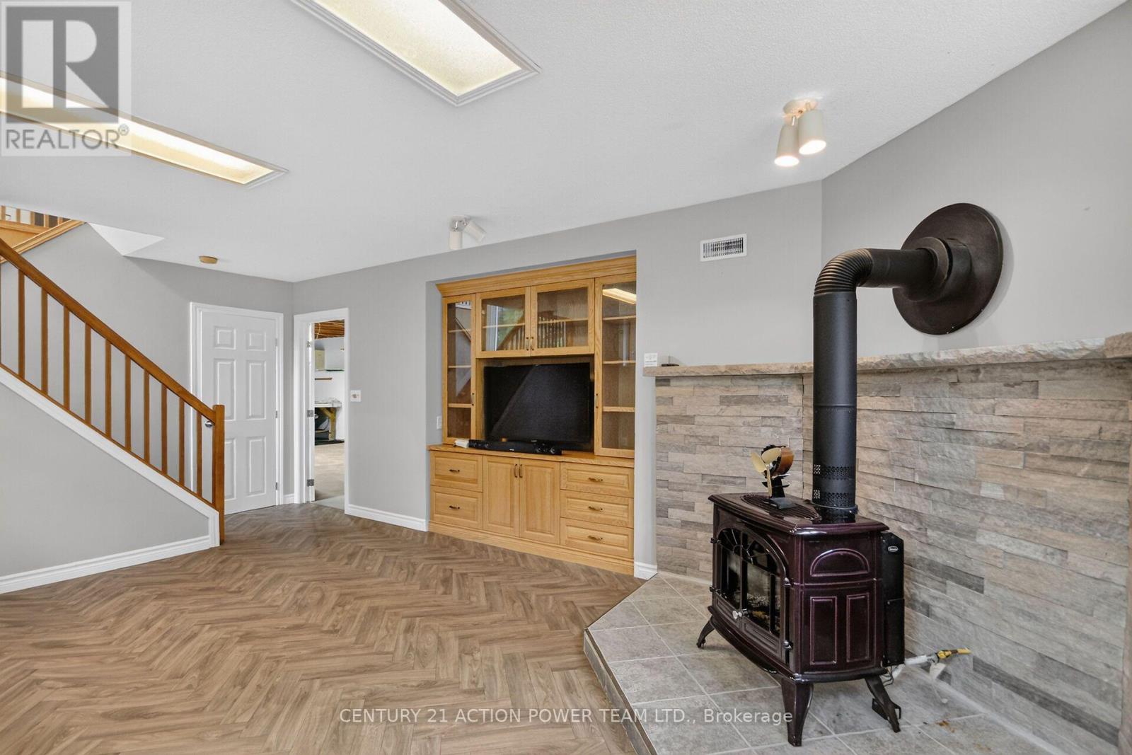 8431 Victoria Street, Ottawa, Ontario  K0A 2P0 - Photo 25 - X13724012