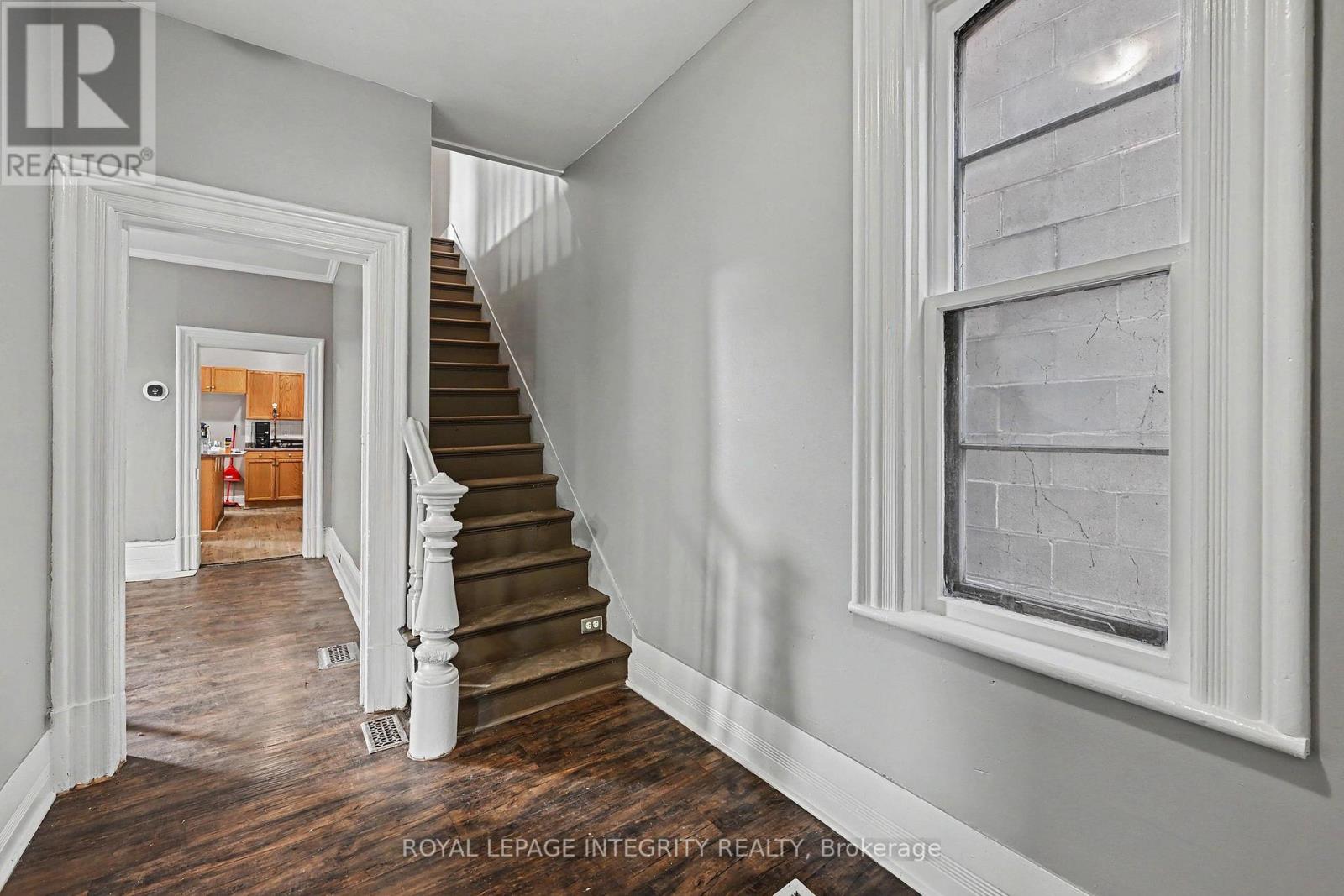 42 Elmsley Street S, Smiths Falls, Ontario  K7A 3P6 - Photo 4 - X13724028