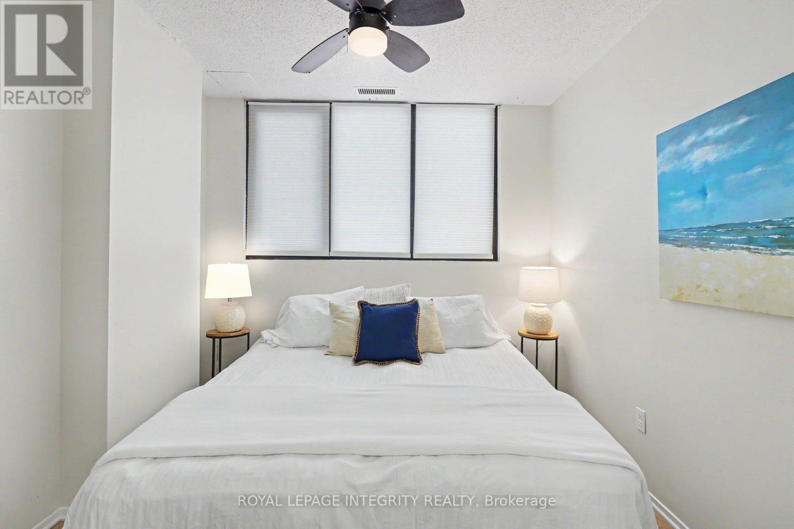102 - 200 Bay Street S, Ottawa, Ontario  K1R 7W8 - Photo 18 - X13724056