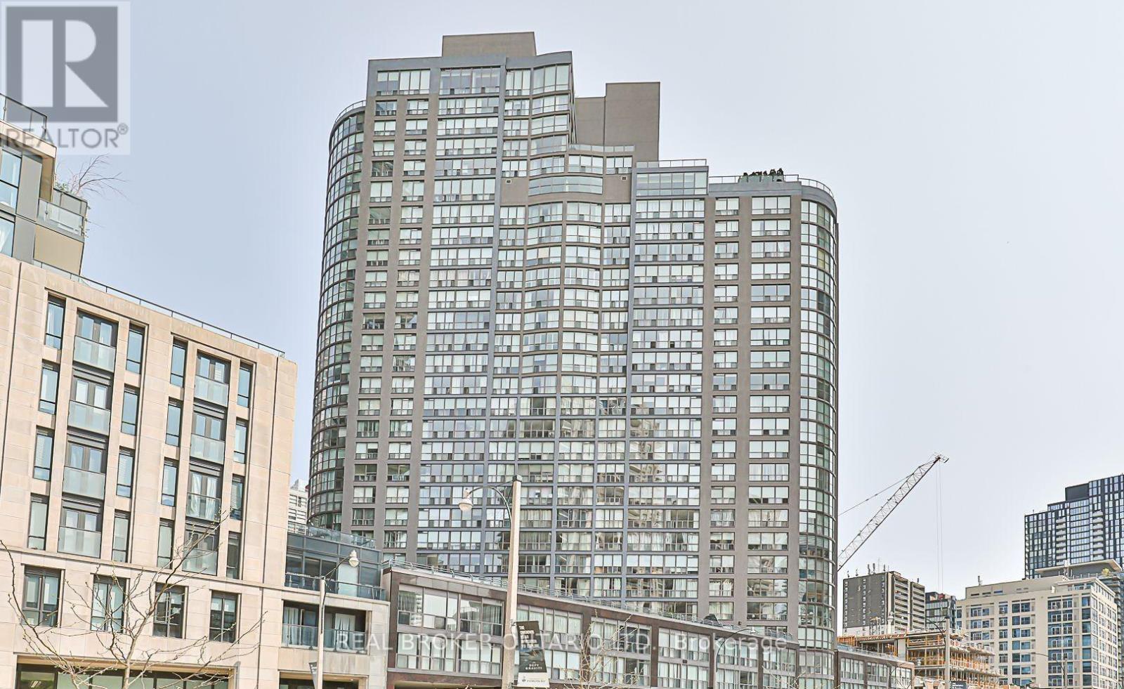 2107 - 24 WELLESLEY STREET W, Toronto, Ontario