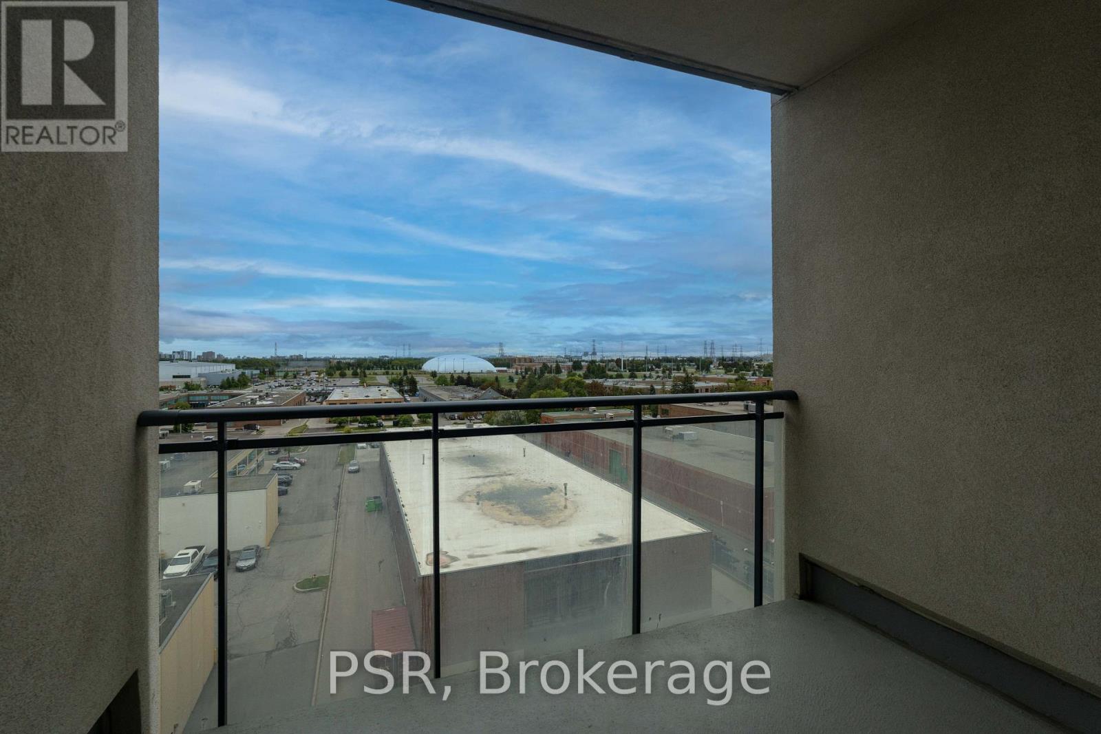 715 - 24 Woodstream Boulevard, Vaughan, Ontario  L4L 8C4 - Photo 15 - N13724092
