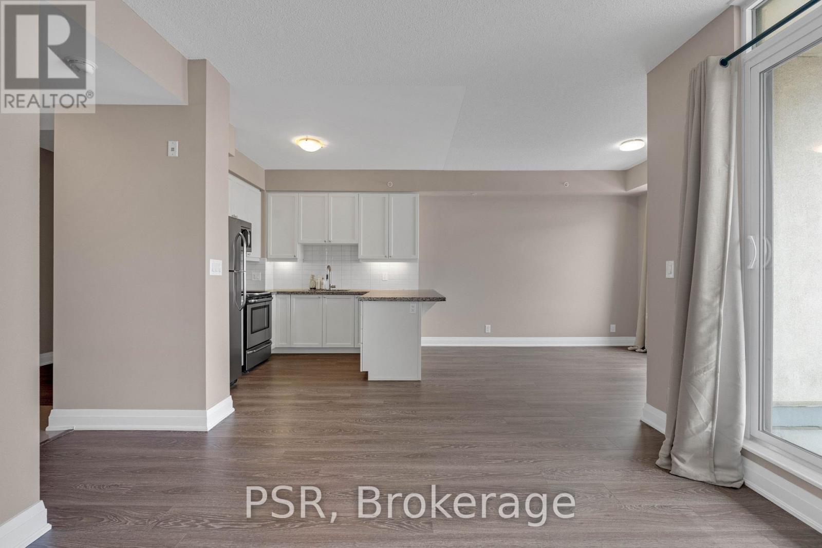 715 - 24 Woodstream Boulevard, Vaughan, Ontario  L4L 8C4 - Photo 9 - N13724092