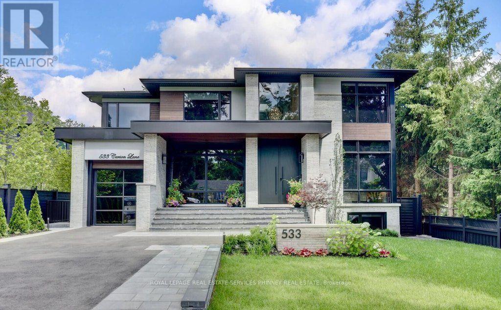 533 Carson Lane, Oakville, Ontario  L6J 6M3 - Photo 2 - W13724050
