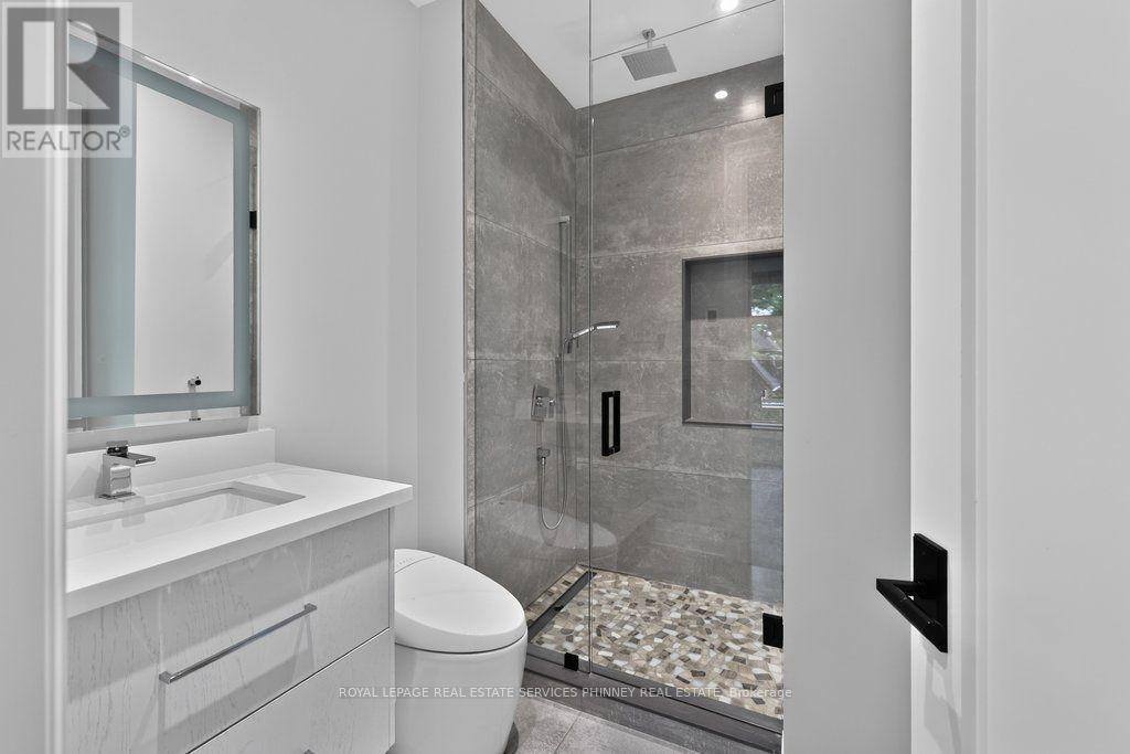 533 Carson Lane, Oakville, Ontario  L6J 6M3 - Photo 26 - W13724050