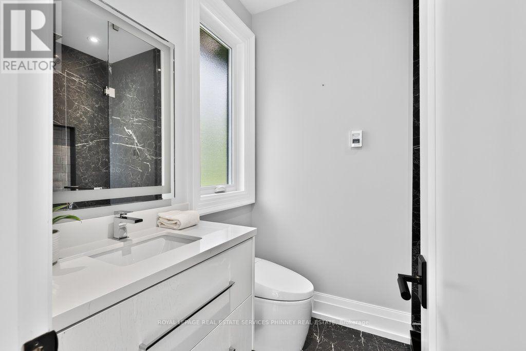 533 Carson Lane, Oakville, Ontario  L6J 6M3 - Photo 37 - W13724050