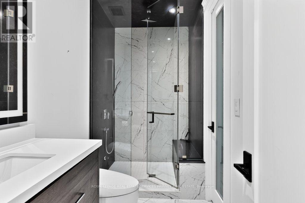 533 Carson Lane, Oakville, Ontario  L6J 6M3 - Photo 38 - W13724050