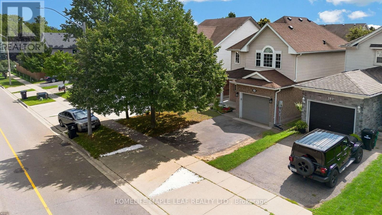 211 Melran Drive, Cambridge, Ontario  N3C 4E5 - Photo 2 - X13724062