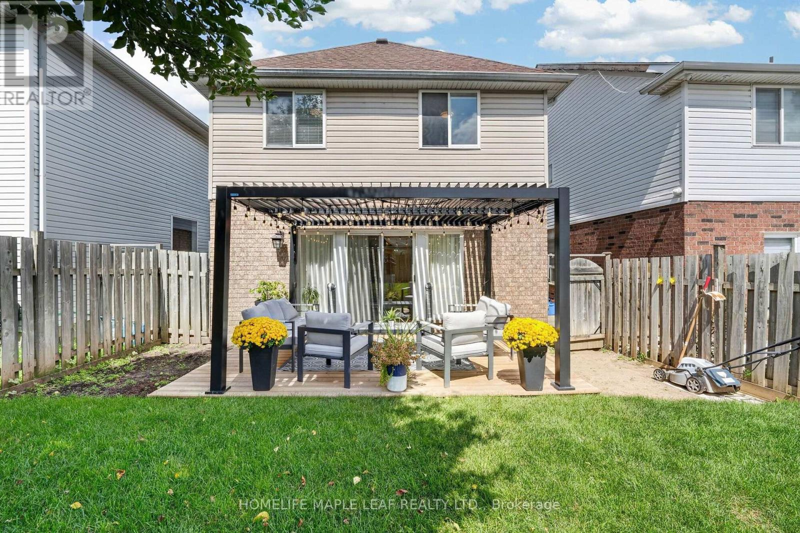 211 Melran Drive, Cambridge, Ontario  N3C 4E5 - Photo 40 - X13724062