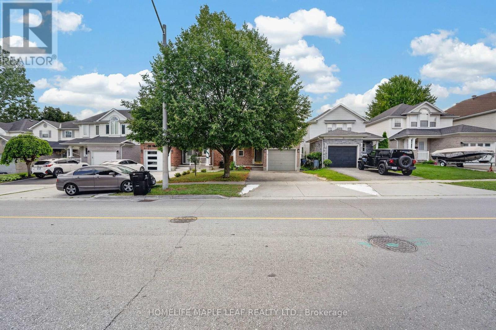 211 Melran Drive, Cambridge, Ontario  N3C 4E5 - Photo 9 - X13724062