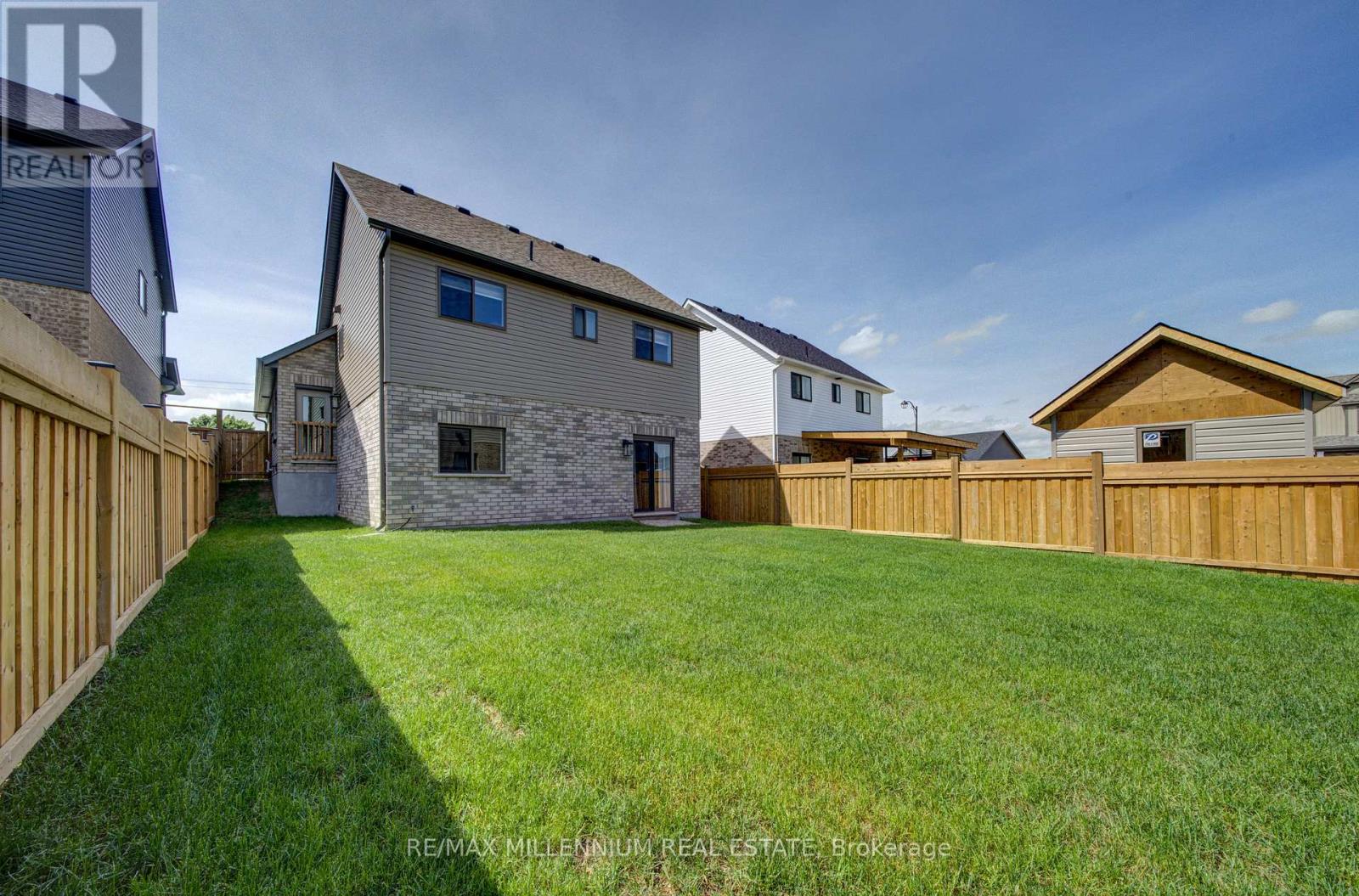 53 Uplands Drive, Grey Highlands, Ontario  N0C 1H0 - Photo 37 - X13724072