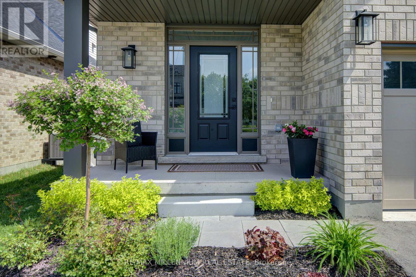 53 Uplands Drive, Grey Highlands, Ontario  N0C 1H0 - Photo 4 - X13724072