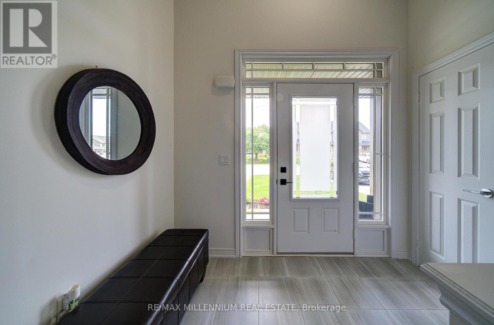 53 Uplands Drive, Grey Highlands, Ontario  N0C 1H0 - Photo 5 - X13724072