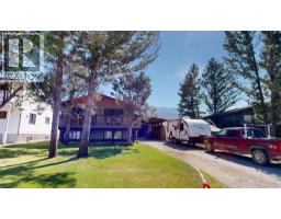 7536 JACKSON Avenue, Radium Hot Springs, British Columbia