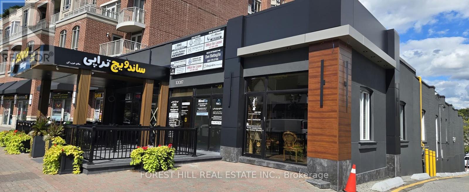 10087 YONGE STREET, Richmond Hill, Ontario