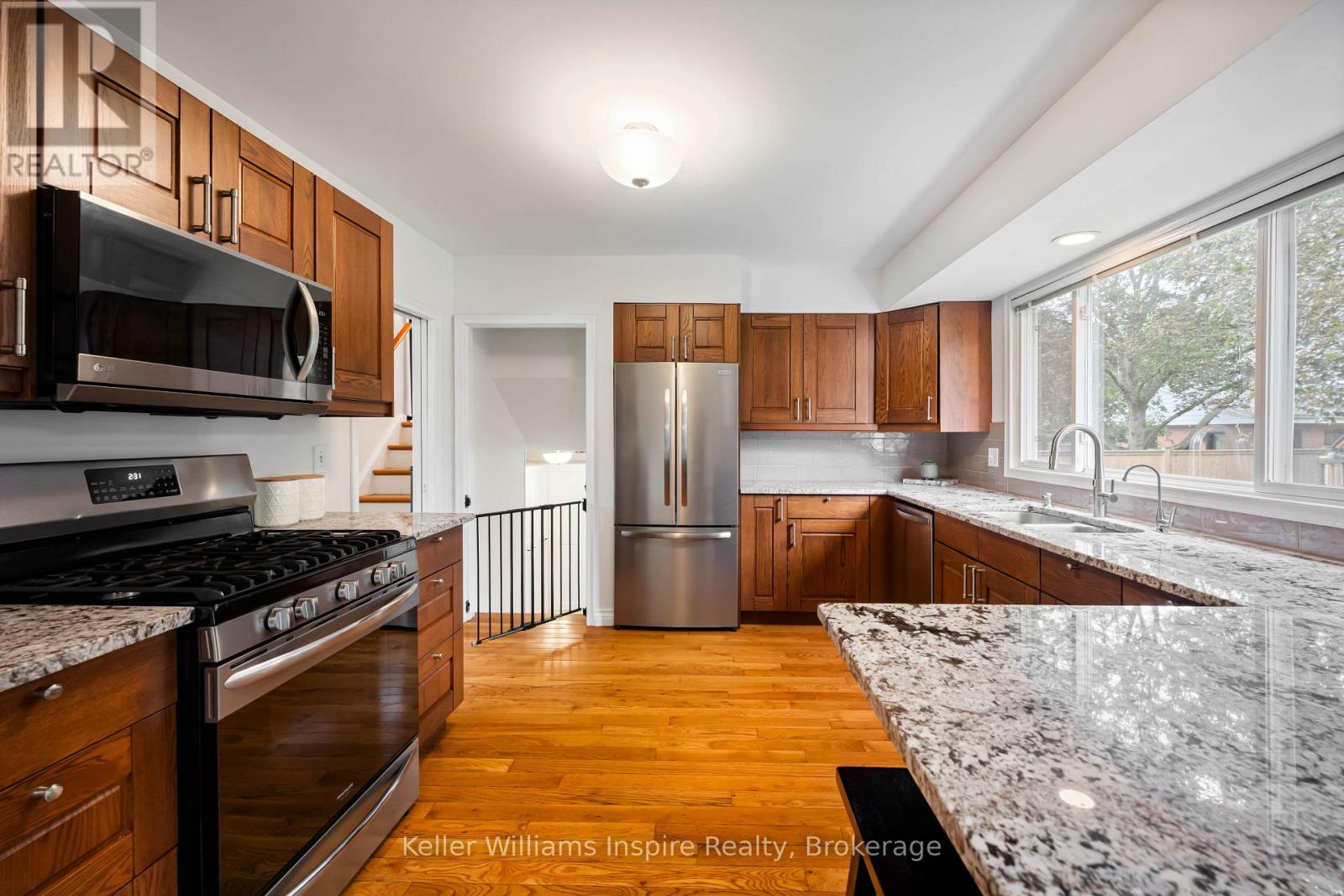 14 Cheltonwood Ave., Guelph, Ontario  N1E 4E3 - Photo 2 - X13724118