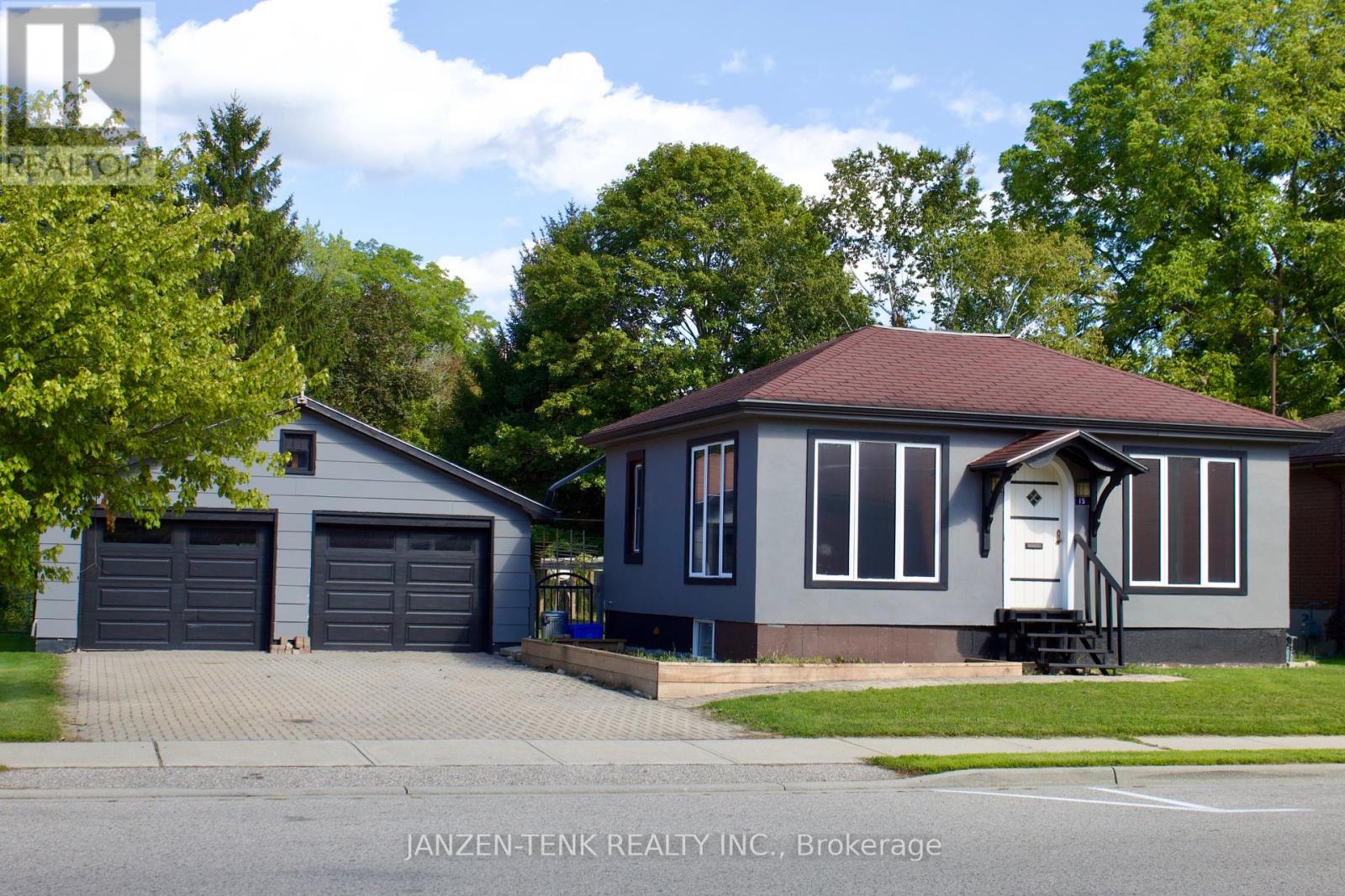 $399,99915 St Andrew Street, Aylmer, Ontario