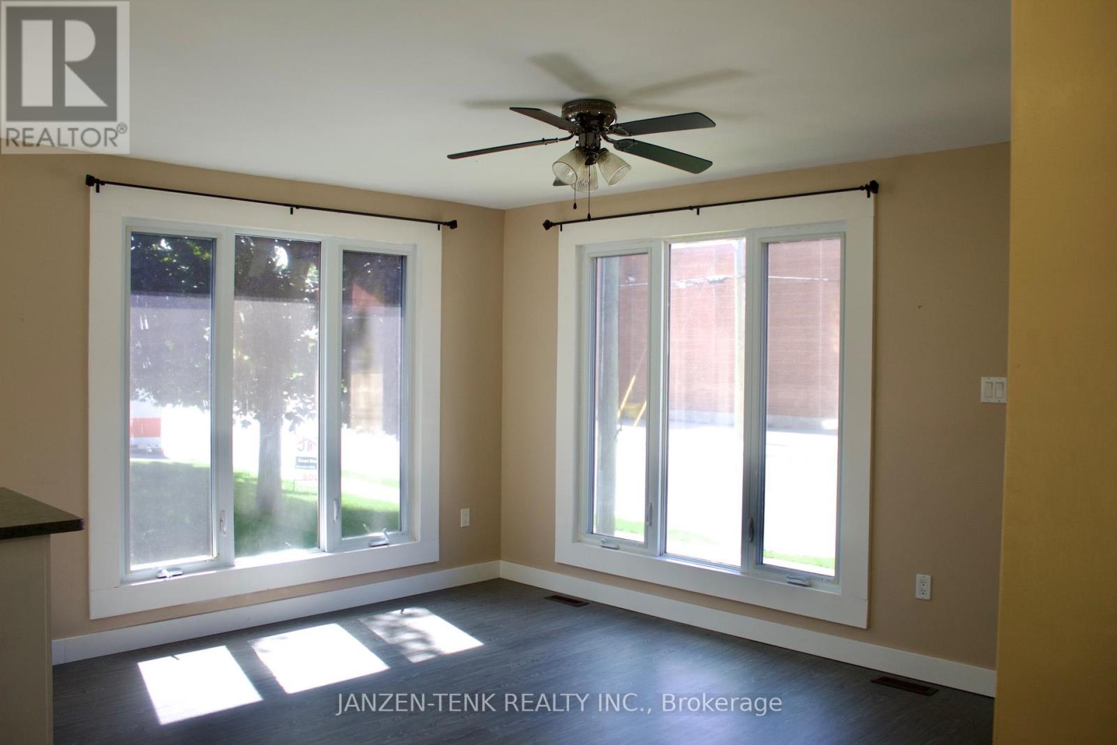 15 St Andrew Street, Aylmer, Ontario  N5H 2M9 - Photo 3 - X13724114