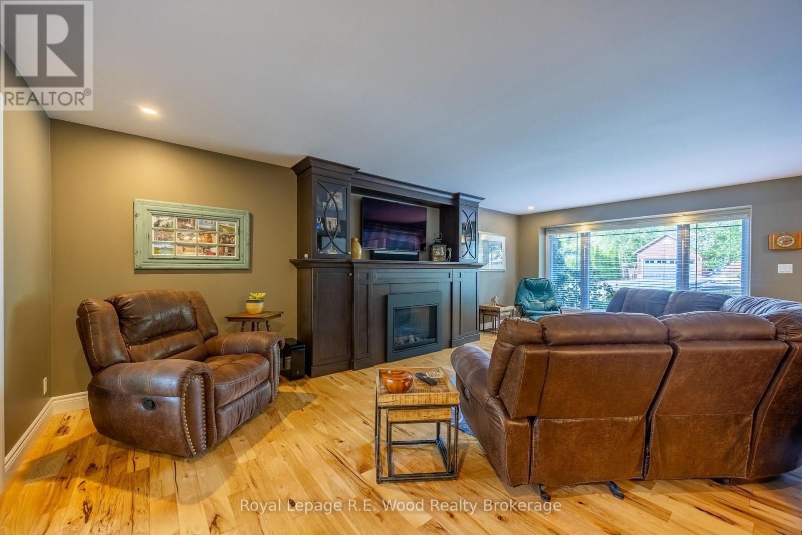 51 Parkwood Drive, Tillsonburg, Ontario  N4G 2B7 - Photo 10 - X13724124