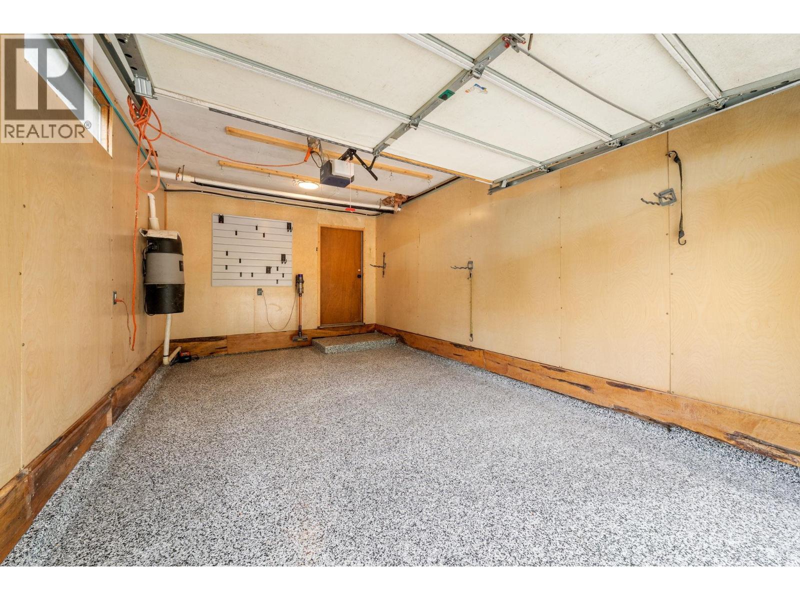 38260 Westway Avenue, Squamish, British Columbia V8B 0Y5 - Photo 23 - R3159758