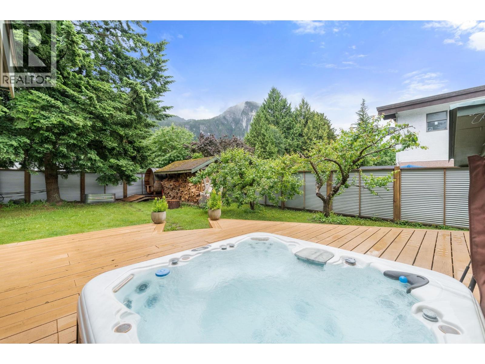 38260 Westway Avenue, Squamish, British Columbia V8B 0Y5 - Photo 26 - R3159758