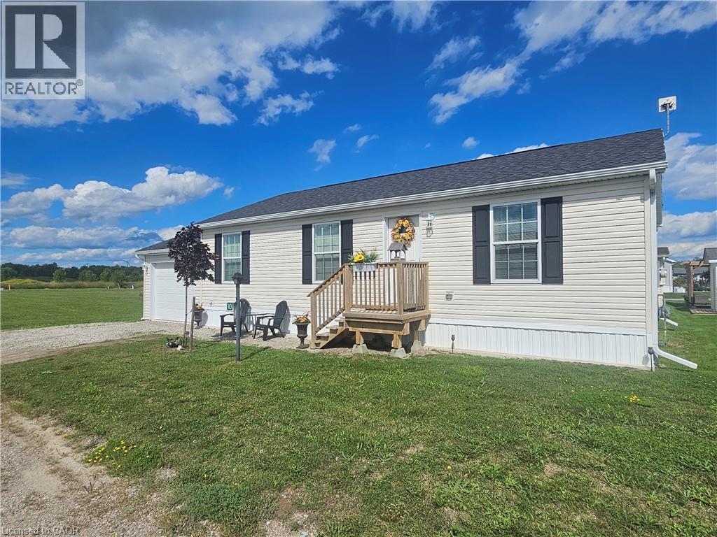 10 Marsh Cove, Nanticoke, Ontario  N0A 1L0 - Photo 2 - 40859181