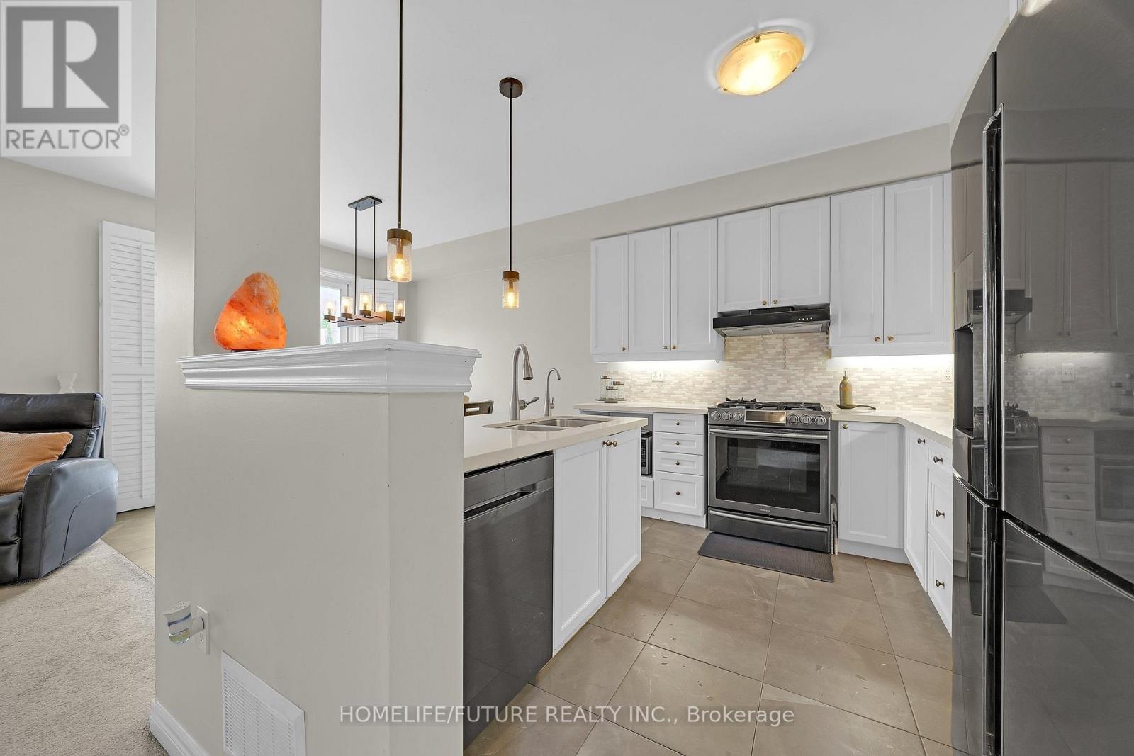 2600 Kentucky Derby Way, Oshawa, Ontario L1L 0K5 - Photo 19 - E13724112