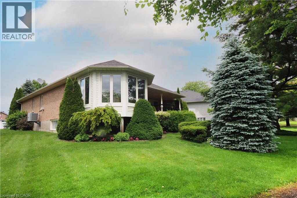 137 Foxboro Drive, Baden, Ontario  N3A 3N2 - Photo 3 - 40839185