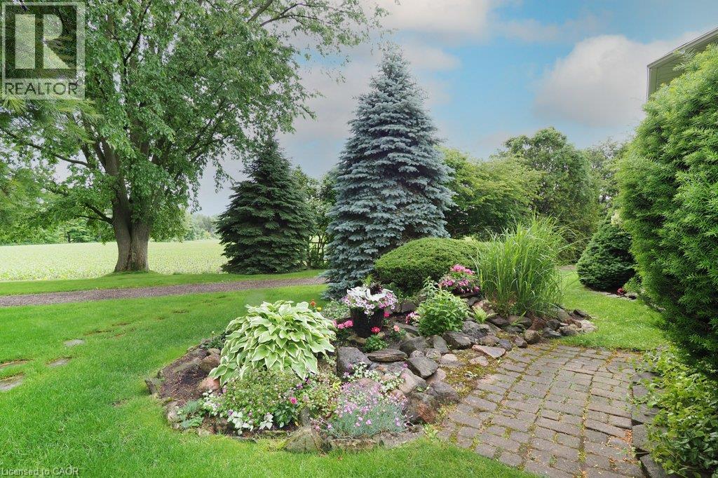 137 Foxboro Drive, Baden, Ontario  N3A 3N2 - Photo 4 - 40839185